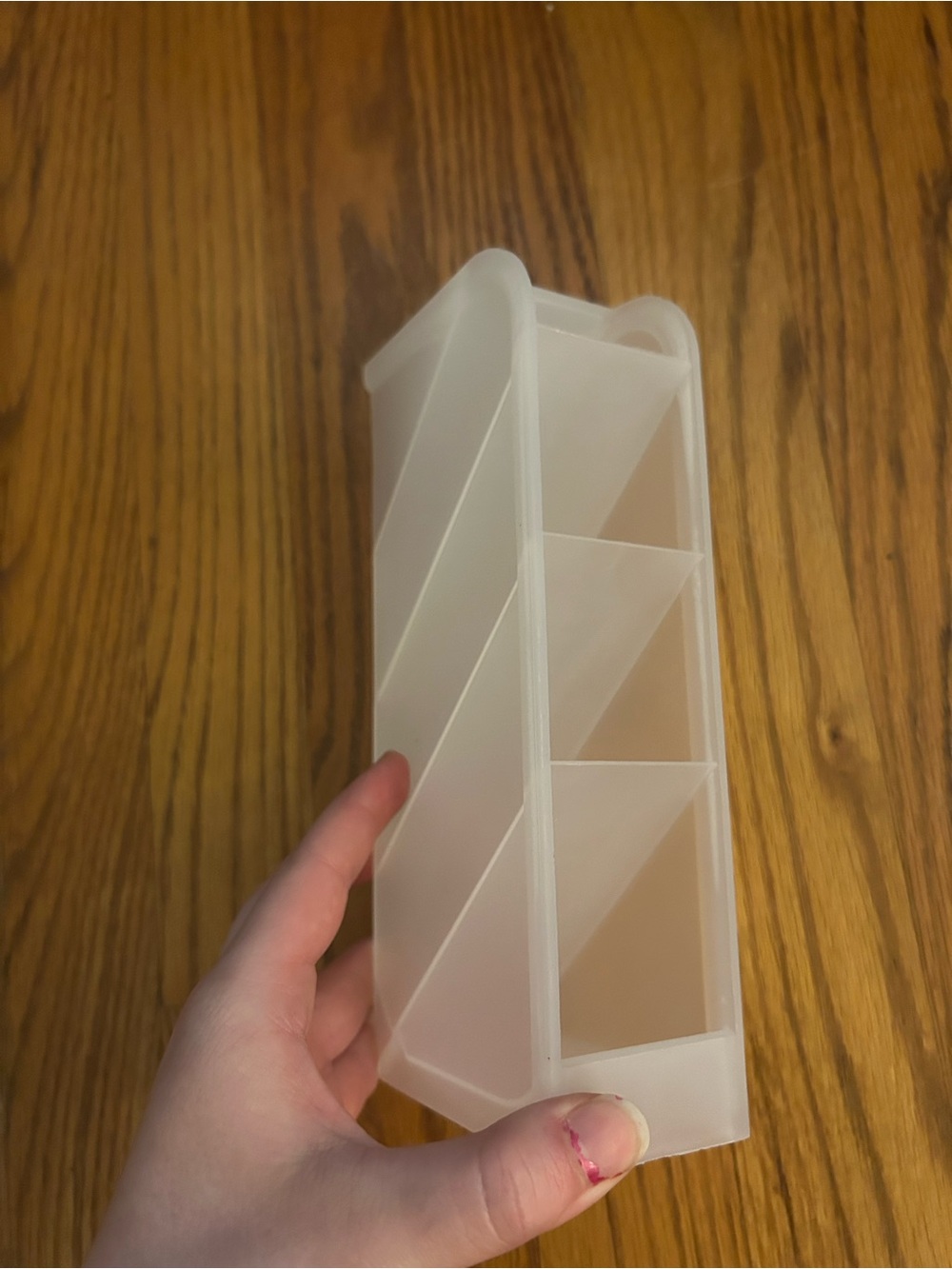 White Plastic Contemporary Minimalist Pen/Pencil/Office Supply Organizer